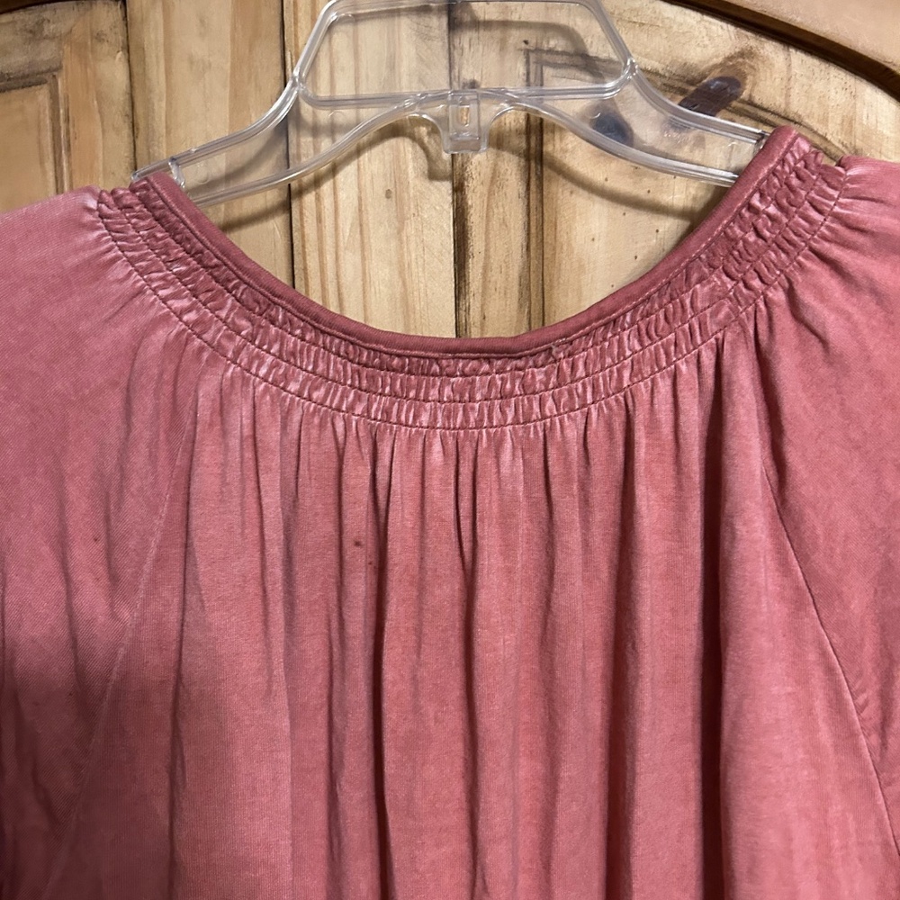 Wonderly  layered Vee Neck Blouse - Picture 6 of 7